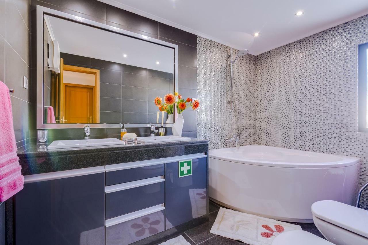 Palma - 4 Bed Near The City Center - ฟารู ภายนอก รูปภาพ